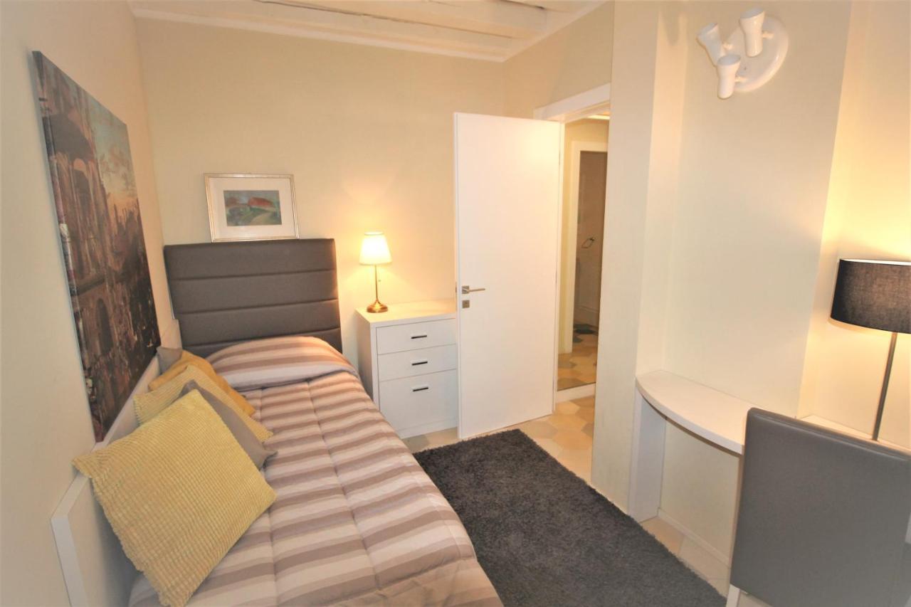 New Central And Spacious Venise Extérieur photo