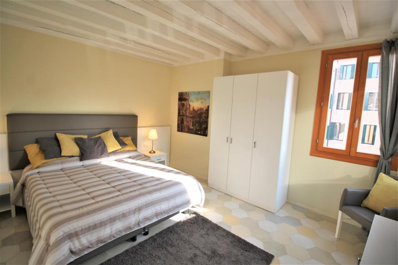 New Central And Spacious Venise Extérieur photo